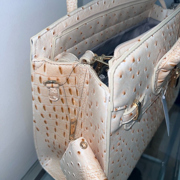 New **Luxury Crocodile Embossed Handbag & Wallet Set** - Picture 8 of 8